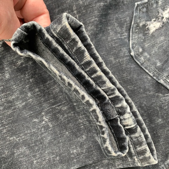 LOVE AND LEGEND SIZE 14 JEAN NWOT - Picture 7 of 7